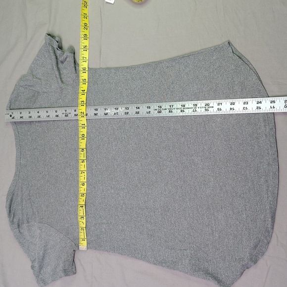 Obey Propaganda Shirt Womens Small Gray Andre Eyes Logo Short Sleeve Crewneck - Picture 6 of 7